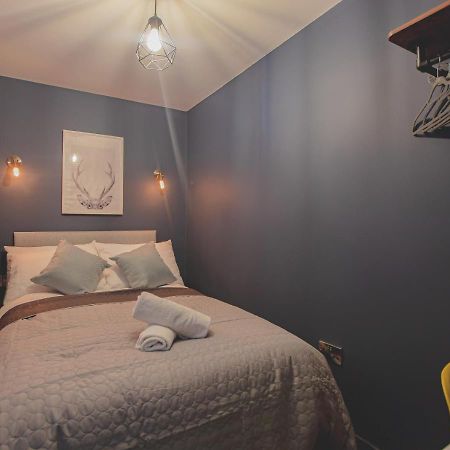 Yellow Hive Boutique Stay Apt 1 بلفاست المظهر الخارجي الصورة
