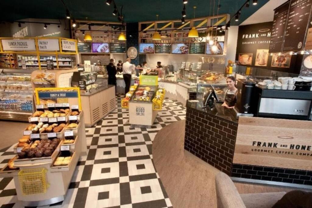 Yellow Hive Boutique Stay Apt 1 بلفاست المظهر الخارجي الصورة
